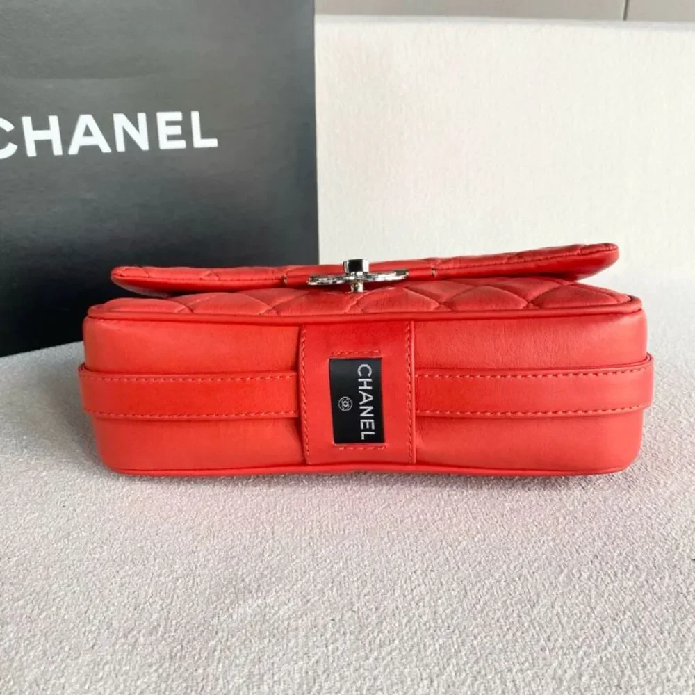 Chanel Women Pre-Loved Bag Very Good Condition